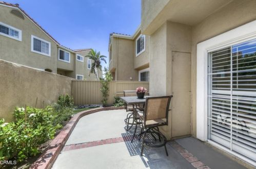 2354 Paseo Circulo, Tustin CA  92782-9020 exterior