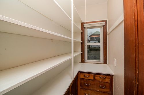 4608 39th St, Milwaukee WI  53209-5860 exterior