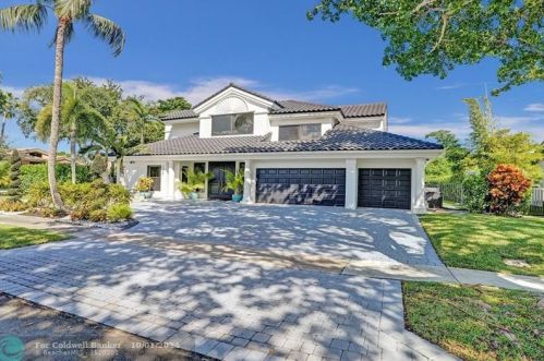 4598 26th Ave, Boca Raton, FL 33434-2518