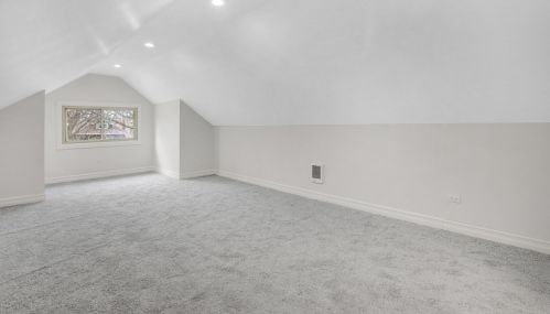 1837 Nagle Ave, Chicago IL  60707-4022 exterior