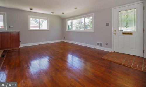 12705 Hathaway Dr, Silver Spring MD 20906-4076 exterior