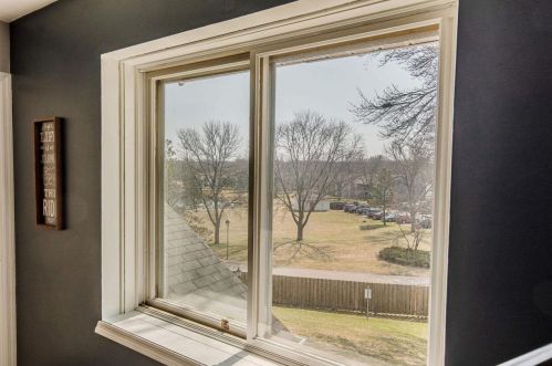 6858 Park Ridge Dr, Madison WI  53719-2220 exterior