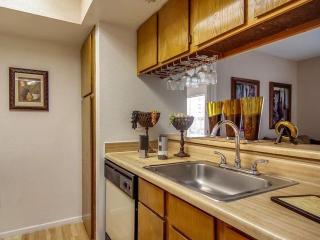 10411 South Dr, Houston TX  77099-2876 exterior