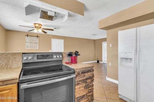 5428 Cypress St, Phoenix AZ 85003-1106 exterior