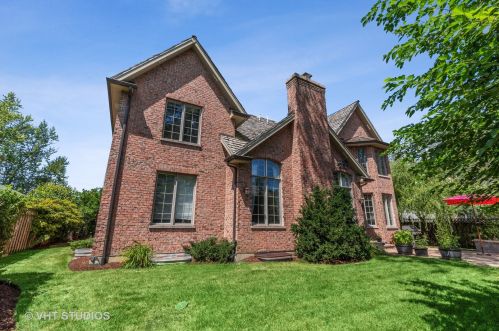 1619 Sunset Rdg Rd, Glenview IL 60025-2209 exterior