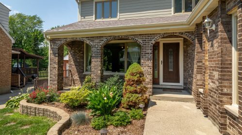 431 Alexander Blvd, Elmhurst, IL 60126-3201