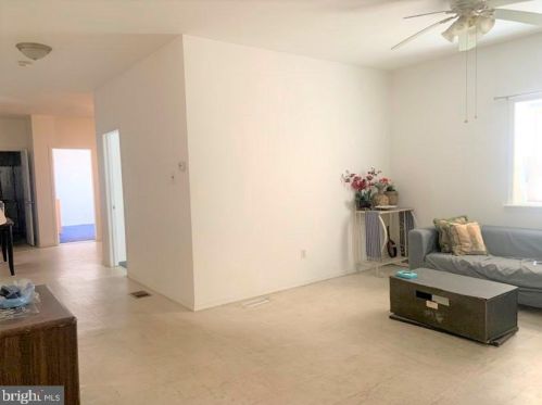 2113 28 St, Philadelphia PA 19145-2522 exterior