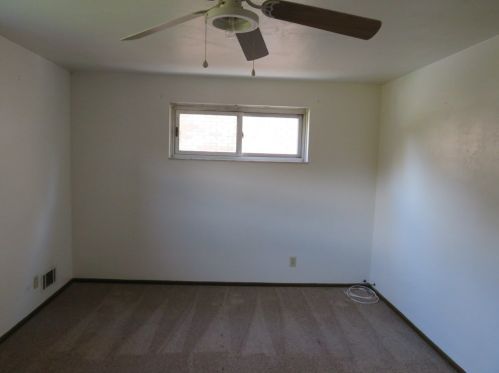 2814 Cedric Ave, Pittsburgh PA  15226-2312 exterior