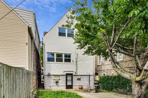 3605 Winchester Ave, Chicago IL 60609-1232 exterior