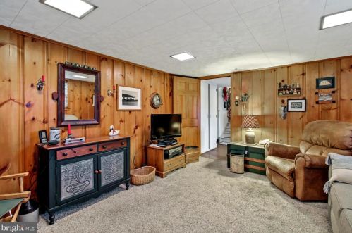 100 Quaint Rd, Media PA 19063-1629 exterior