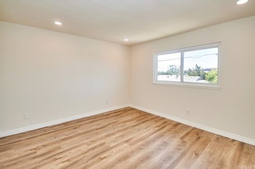 17522 Medford Ave, Tustin CA  92780-1922 exterior