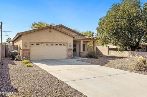 13830 11th Pl, Phoenix AZ  85022-4320 exterior