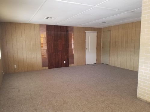 13220 20th St, Phoenix AZ  85022-5104 exterior