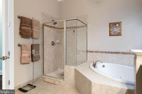 23084 Narrows Ln, Lewes DE 19958-3374 exterior