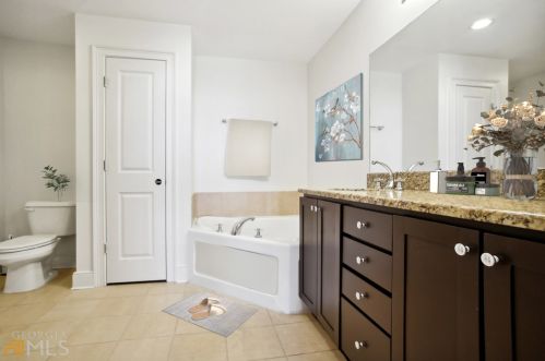 285 Centennial Olympic Park Dr, Atlanta GA  30313-1827 exterior