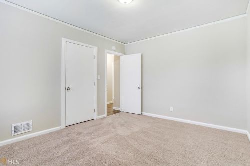 655 Lynn Cir, Atlanta GA  30311-2314 exterior