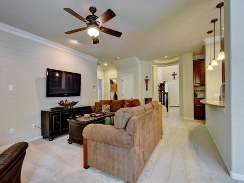 11709 Cherisse Dr, Austin TX  78739-1949 exterior