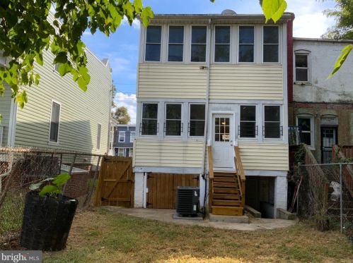 1316 W St, Washington DC 20009-1107 exterior