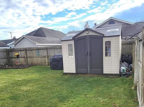 44 Tameling Ave, Babylon NY 11702-3607 exterior