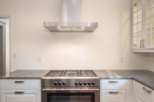 1150 Churchill Downs Rd, Atlanta GA 30319-1024 exterior