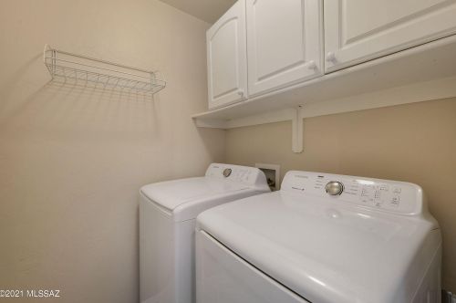 8822 Lions Spring Pl, Tucson AZ  85747-5658 exterior