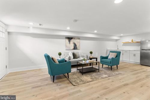 1110 Oates St, Washington DC  20002-3824 exterior