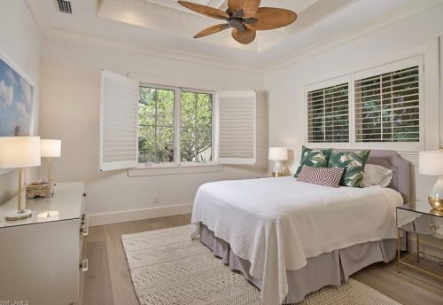 540 Anchor Rode Dr, Naples FL 34103-2719 exterior