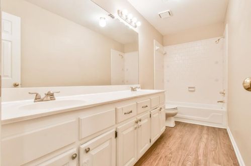 3032 Chesterfield Ct, Lithonia GA 30039-4683 exterior