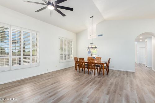 13008 3 St, Phoenix AZ 85022-5210 exterior