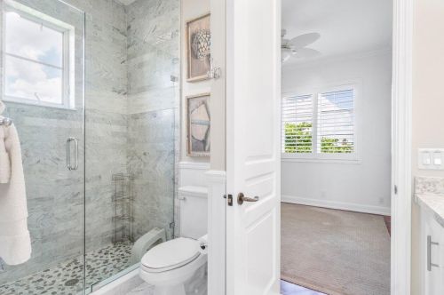 27 Hersey Dr, Boynton Beach FL 33435-7017 exterior