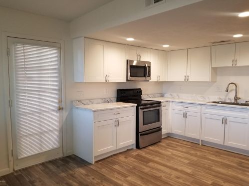 2531 Campo Bello Dr, Phoenix AZ 85032-2219 exterior