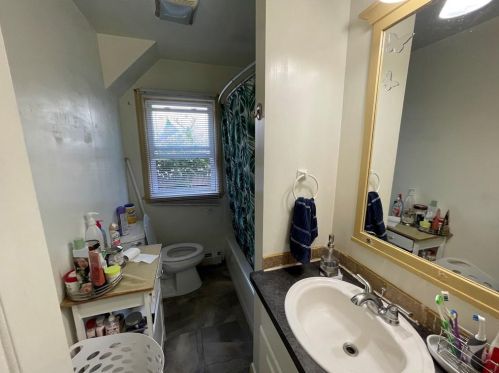 14 Lancashire St, Providence RI 02908-1611 exterior