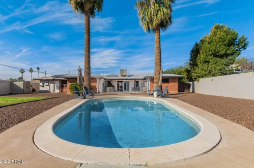 3421 16 Ave, Phoenix AZ 85021-5419 exterior