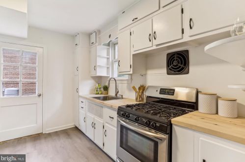 7309 16 Ave, Silver Spring MD 20912-7043 exterior