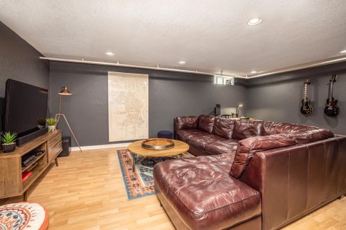 3765 Griffin Ave, Milwaukee WI 53207-3919 exterior