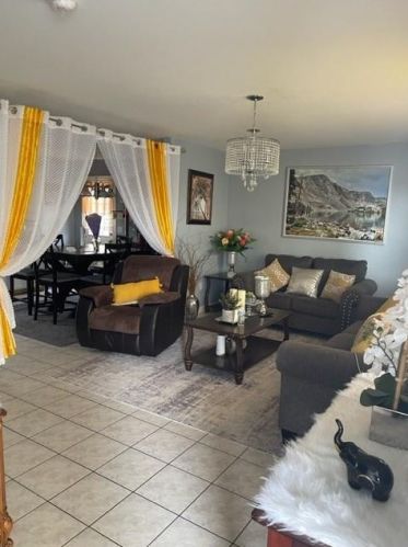 79 Byfield St, Providence RI  02905-1516 exterior