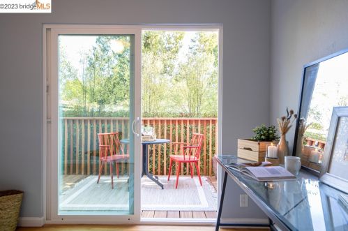 1319 Curtis, Berkeley CA 94702-1003 exterior