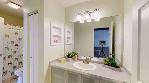 238 Butternut Ln, Streamwood IL 60107-2259 exterior