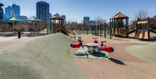 720 Larrabee St, Chicago IL  60654-1874 exterior