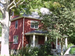 31 Evergreen Ave, Newton, MA 02466-1702