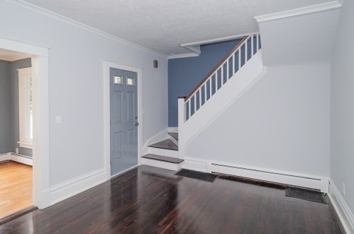 1820 Oakland Dr, Kalamazoo MI 49008-1805 exterior