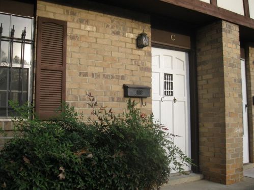 2946 Dekalb Dr, Atlanta, GA 30340-2204