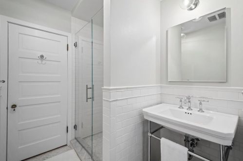 261 Magnolia Pl, Pittsburgh PA  15228-1344 exterior