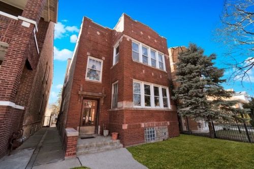 6030 California, Chicago IL 60659-3915 exterior