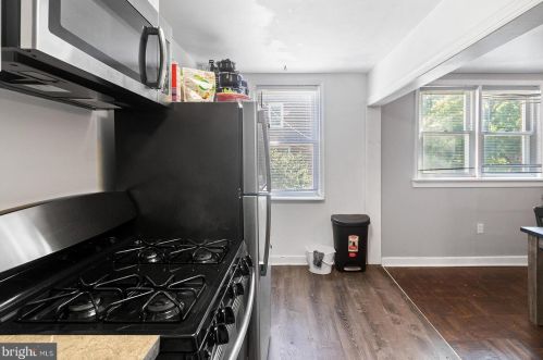 134 Weymouth Rd, Darby PA 19023-1424 exterior