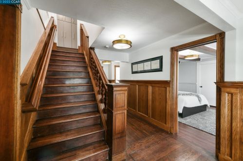 31 Ridge Park Ln, Concord CA 94518-1451 exterior