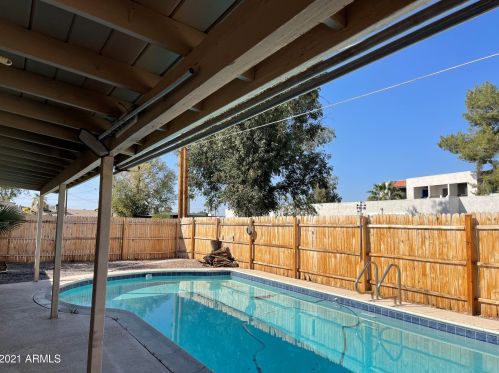 8838 42nd Ave, Phoenix AZ 85053-5306 exterior