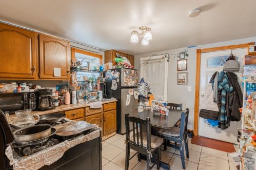 4230 Fairfield Ave, Chicago IL 60632-1221 exterior