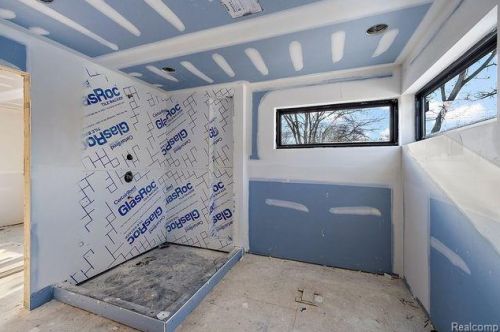 1852 Holland St, Bham MI 48009-6856 exterior