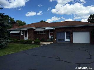 1412 Creek St, Rochester, NY 14625-1118